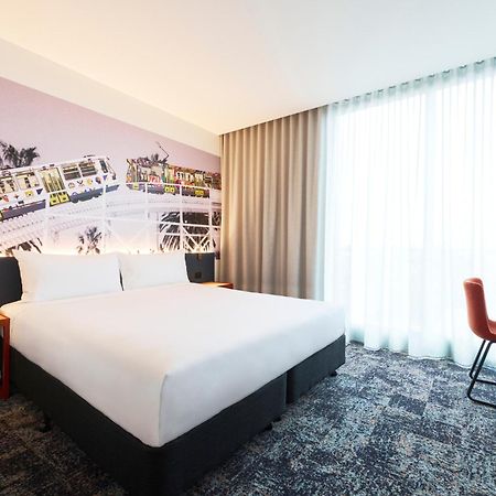 Отель Ibis Styles Melbourne Airport Экстерьер фото